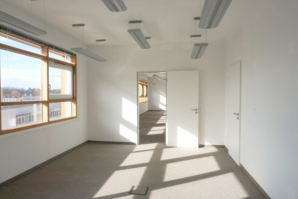 Ingolstadt Büro 194 m² zu vermieten – Büro 2/3
